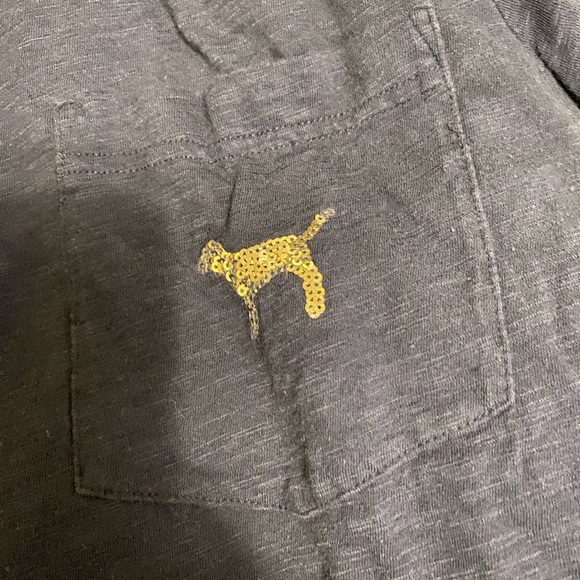 Pink t shirt - Picture 2 of 4